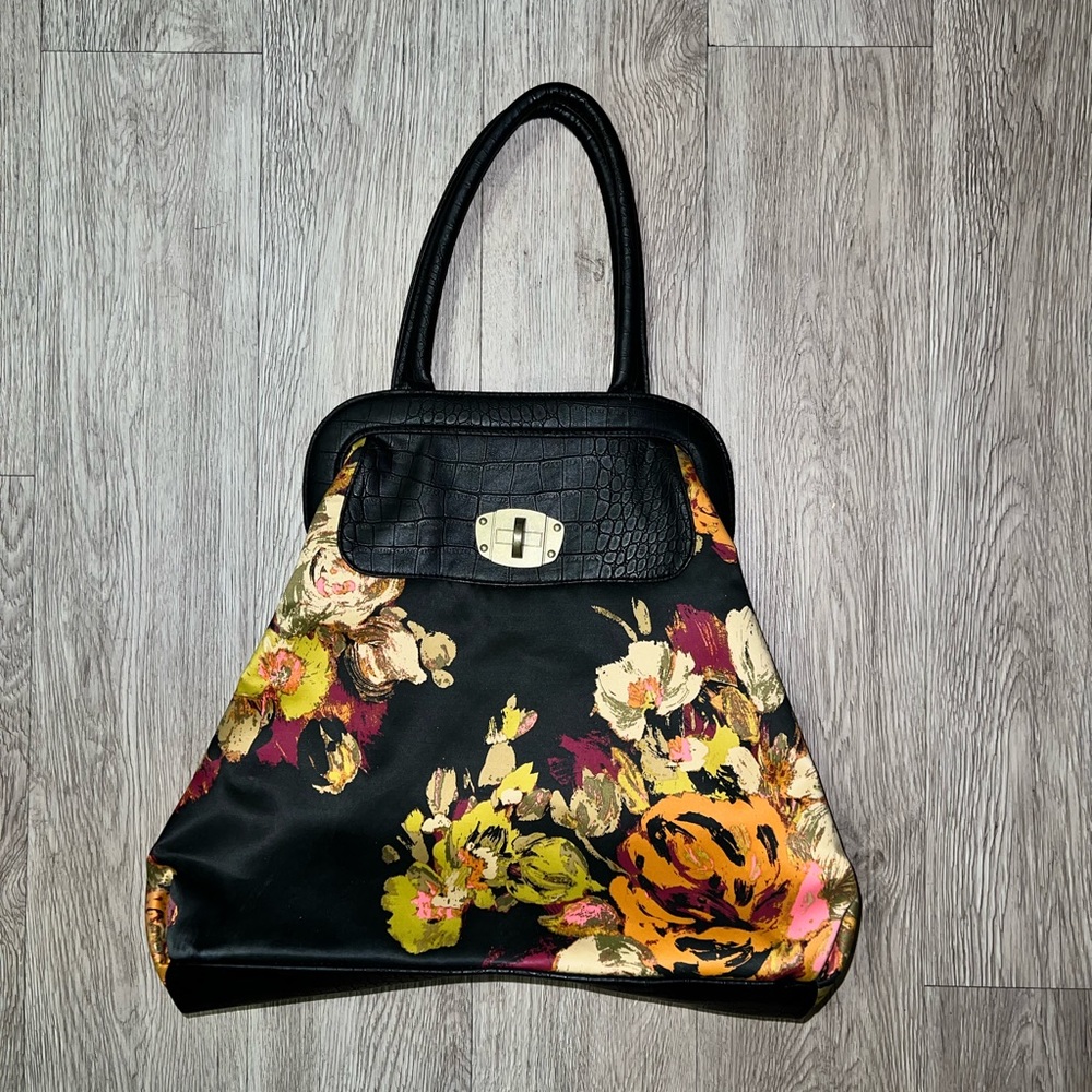 Black and floral large bag.